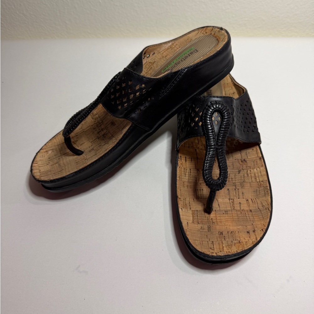 Black Women's Cork Insole Thong Sandals